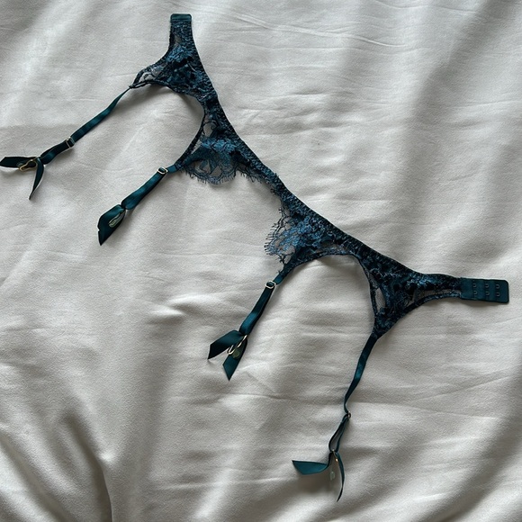 Coco De Mer suspender, size s/m - Picture 5 of 6